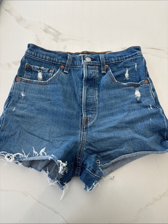 Levi's Pants - Levi’s Size 27 Dark Wash Distressed Ribcage Jean Shorts